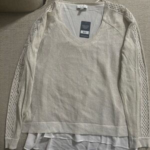 Women’s shirt